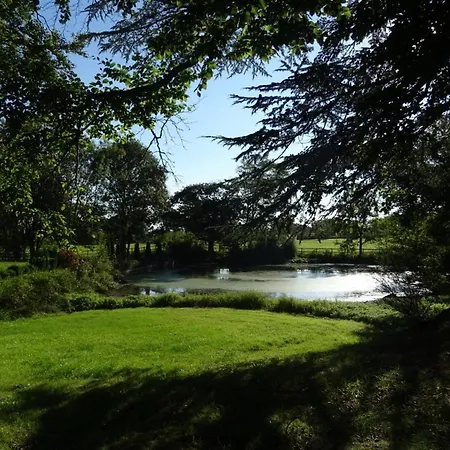 Manoir Du Petit Bosq Bed & Breakfast Le Molay-Littry