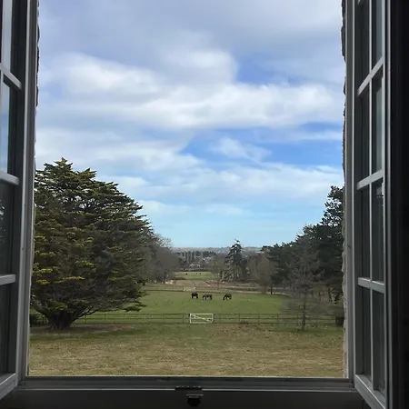Manoir Du Petit Bosq Bed & Breakfast